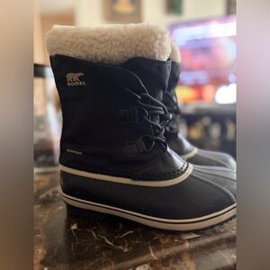 Sorel Waterproof Insulated Winter Boots Faux Fur Size 7 NWT